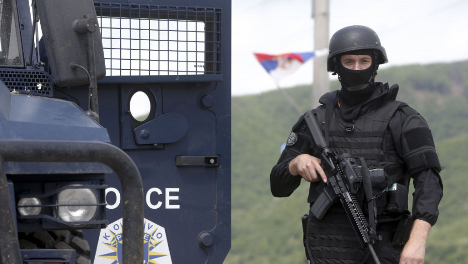 Kosovska policija na Jarinju privela, pa pustila profesora sa severa Kosovske Mitrovice