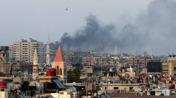 Izrael izveo vazdušne udare na vojne ciljeve u Siriji