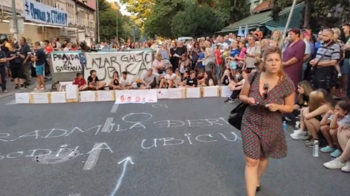 Novi protest na Karaburmi, građani nastavljaju okupljanja tražeći pravdu za Stefana