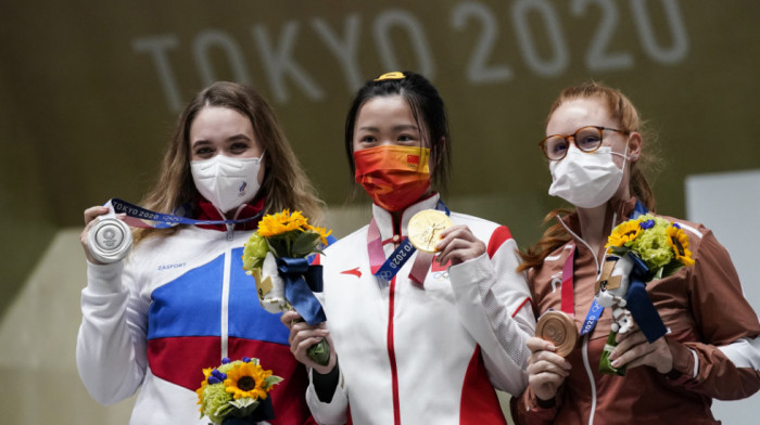 Podeljene prve medalje: Kina povela trku, Rusija ispustila zlato