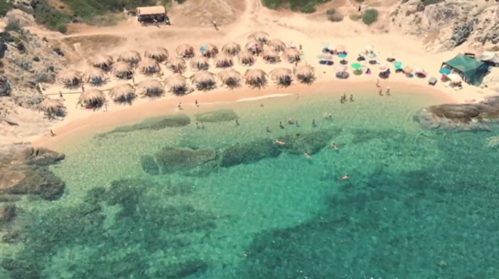 VIDEO Pena preplavila jednu od najlepših plaža Sitonije - za retku prirodnu pojavu krive klimatske promene
