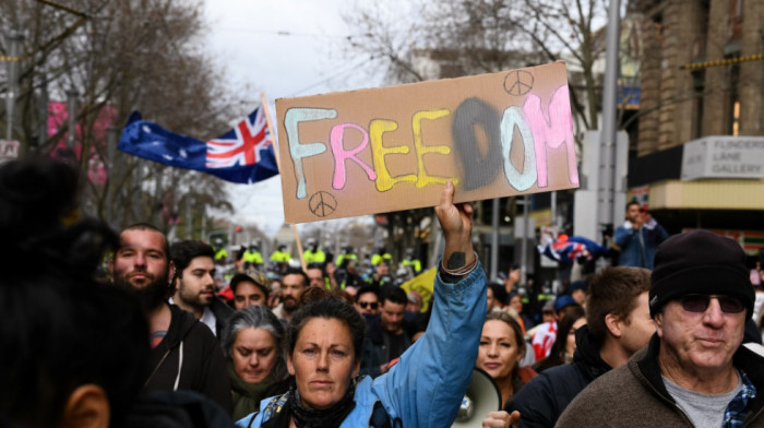 Stroge mere za nevakcinisane u Australiji, predsednik Lekarske komore: Život će vam biti bedan