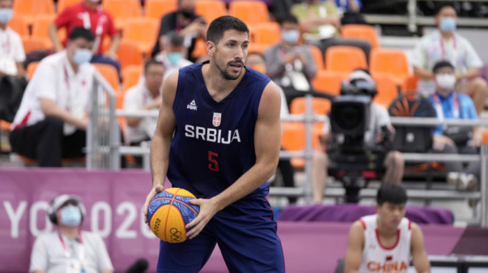 Nije bilo dramatično, ali jeste teško: Od 5:10 do 15:12 za basketaše Srbije