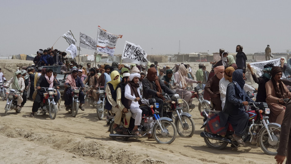 SAD o napredovanju talibana: Na avganistanskim snagama je da brane svoju zemlju