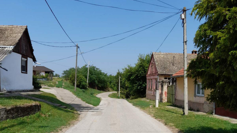 Vlada Srbije odobrila dodatna sredstva za kupovinu kuća na selu