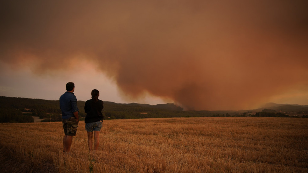 Zapadnu Evropu i danas očekuju temperaturni rekordi, bukte šumski požari