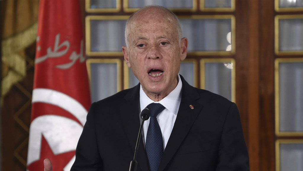 Nakon premijera, predsednik Tunisa smenio direktora nacionalne televizije: Ko je naložio da se zaustave gosti programa