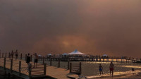 Letovanje u oblaku dima: Šumski požari se šire u području Antalije