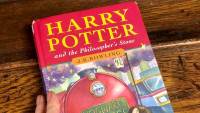 Redak primerak knjige "Hari Poter i kamen mudrosti" prodat na aukciji za 93.000 evra
