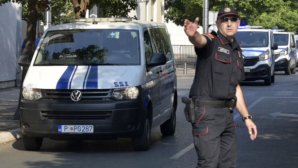 Crnogorska policija zaplenila 3.000 majica sa likom Svetog Petra Cetinjskog, privedena jedna osoba