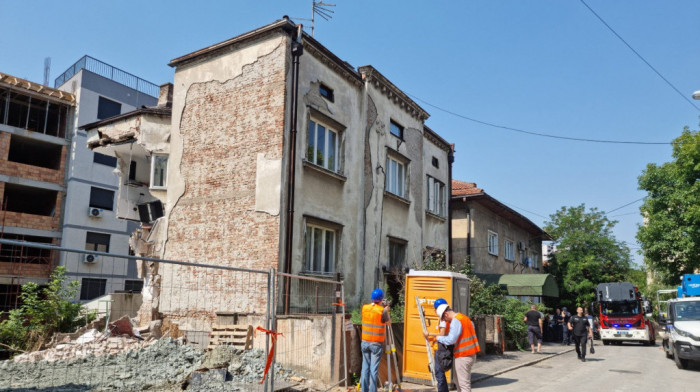 Proširuje se postupak za rušenje zgrade u Vidovdanskoj na još dve osobe