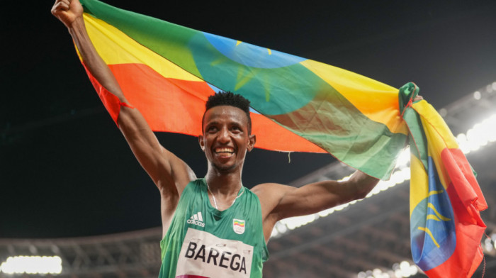 Etiopljanin iznenadio svetskog šampiona u Tokiju: Barega pobedio u trci na 10.000 metara