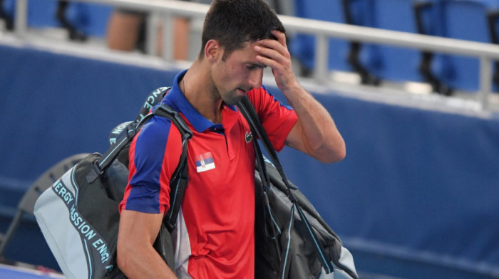 Još jedan šok za srpske navijače: Novak Đoković se povukao, neće igrati za bronzu u miks dublu