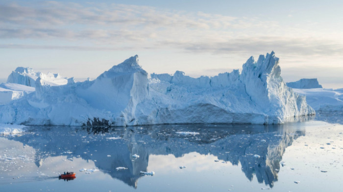 Na Grenlandu se samo u jednom danu otopilo dovoljno količine leda da prekrije Floridu sa pet centimetara vode