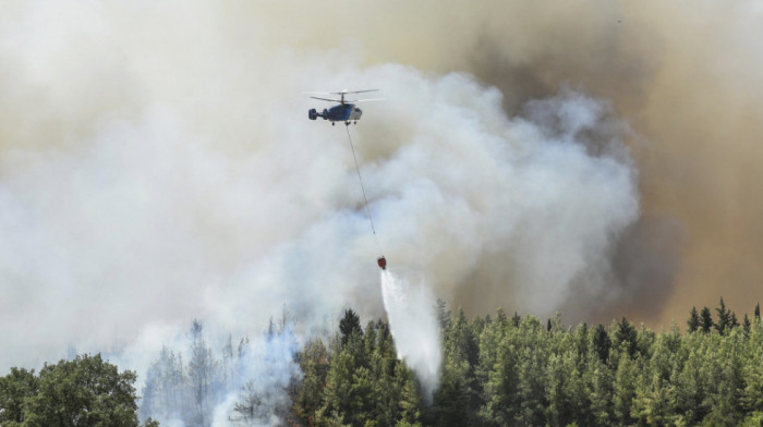 Ruski "Iljušin-76" sleteo u Tursku da gasi požar