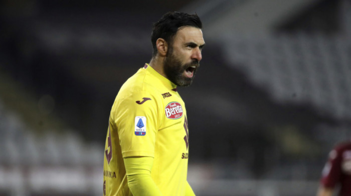 Ne menja ligu: Salvatore Sirigu ostaje u Seriji A, potpisao za Đenovu