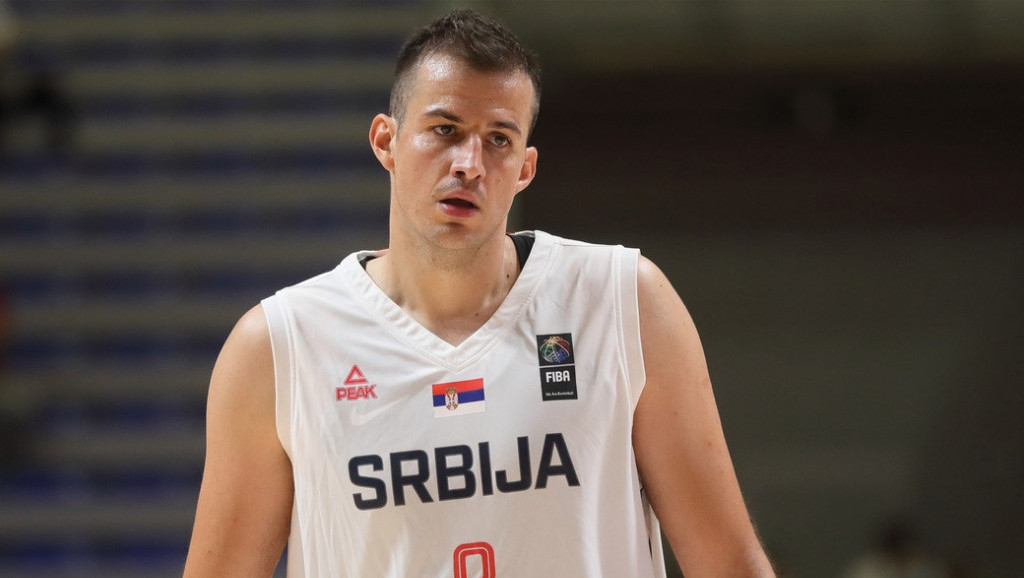 Povredio se Nemanja Bjelica: Novi problem za selektora košarkaša Srbije