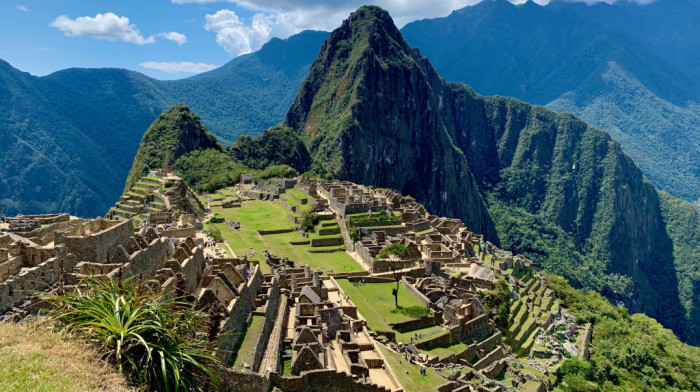Oko 300 turista "zatočeno" u Maču Pikču nakon uvođenja vanrednog stanja u Peruu