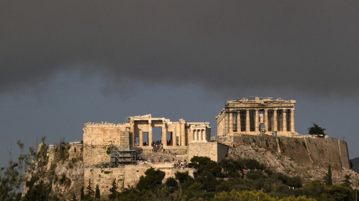 Požari u Grčkoj prete "rodnom mestu" Olimpijskih igara i mnogim drugim kulturnim spomenicima