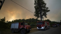 Bitka sa požarima u Grčkoj se nastavlja - više od 20 sela evakuisano na Peloponezu