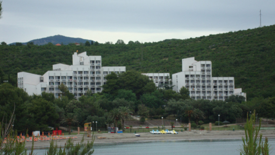 Dve nesreće na crnogorskom primorju: Mladić poginuo na stenama kod Tivta, kod Petrovca nađen utopljenik