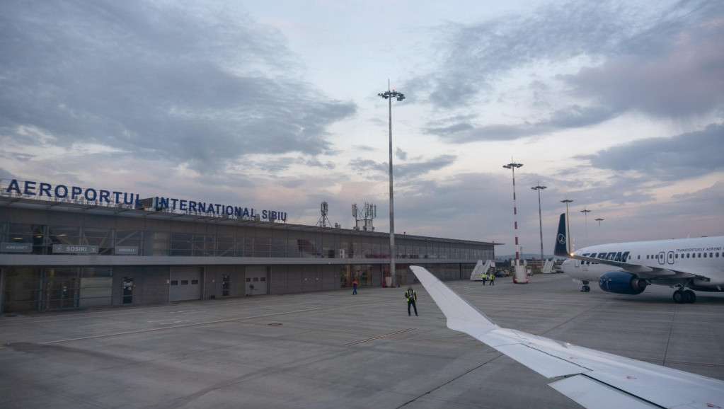 Specijalno trenirani pas uočio putnika zaraženog koronavirusom na aerodromu u Rumuniji