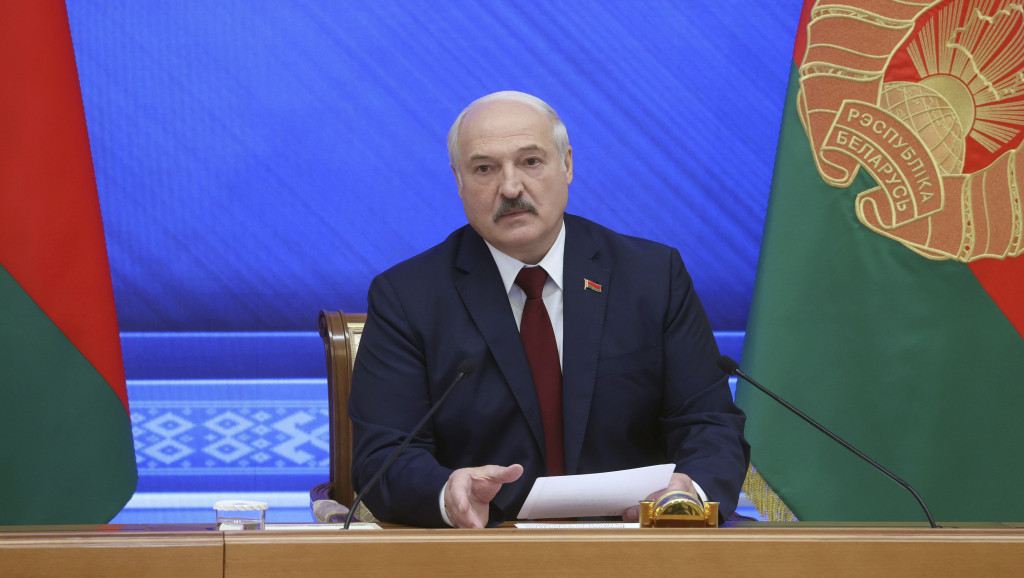 "Kakva je to gadost": Lukašenko optužio Litvaniju da je bacila tela dvojice migranata na granicu