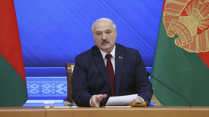 "Kakva je to gadost": Lukašenko optužio Litvaniju da je bacila tela dvojice migranata na granicu