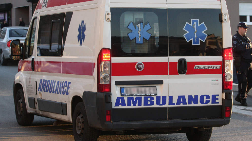 Dve saobraćajne nezgode u Beogradu, jedna osoba prevezena u bolnicu