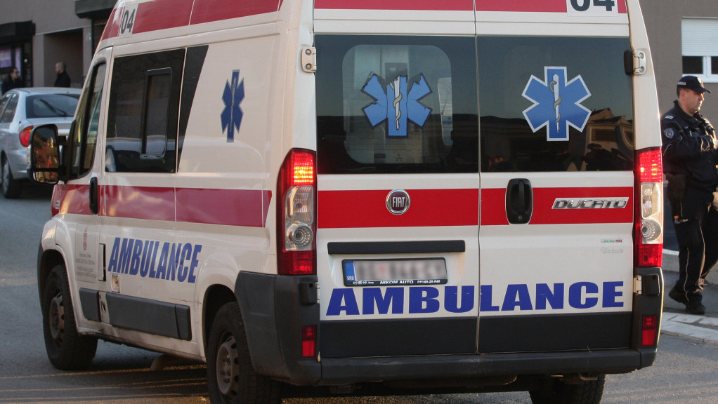 Lakše povređen policajac u saobraćajnoj nezgodi u Beogradu