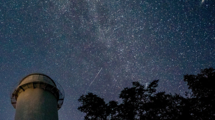 U zoru nas očekuje meteorska kiša: U idealnim uslovima može se očekivati oko 25 meteora na sat