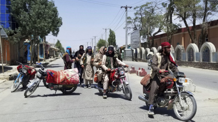 Talibani zadali težak udarac vladi Avganistana, zauzeli Kandahar i Lakšah Gah
