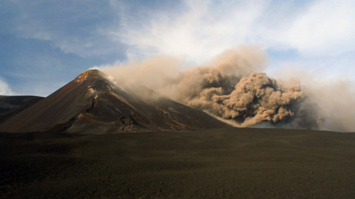 Planina Etna za šest meseci porasla 30 metara