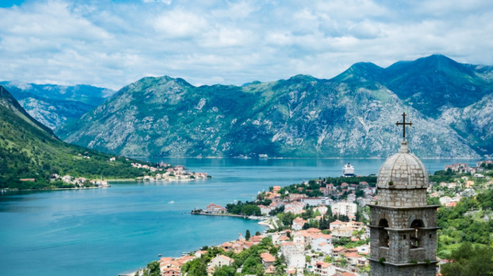 Doček Nove godine u Crnoj Gori verovatno samo uz kovid potvrde