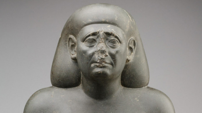 Zašto mnogim egipatskim statuama nedostaju nosevi?