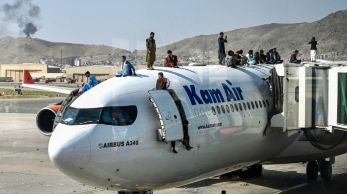 SAD uskratile dozvolu za sletanje čarter aviona iz Kabula