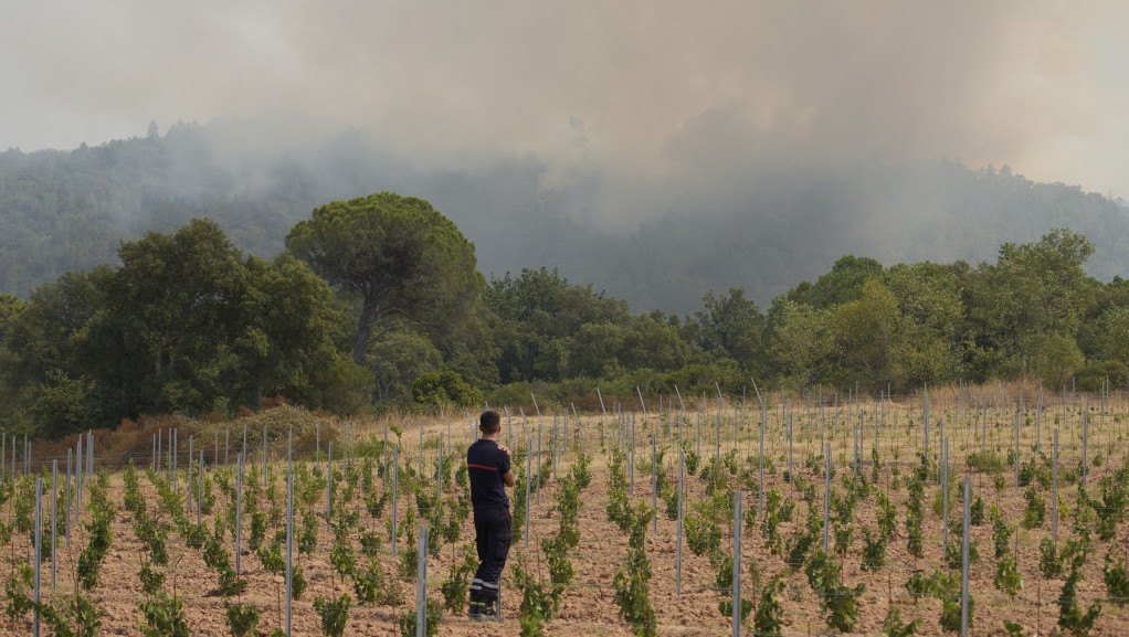 Visoke temperature u Francuskoj, opasnost od požara