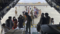 SAD i talibani dogovorili, danas novi letovi sa izbeglicama