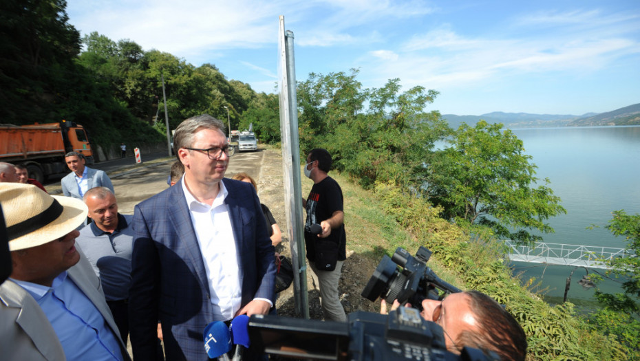 Vučić o novim odlukama Kriznog štaba: Zamoliću ih da mere budu blaže, a ljude da se vakcinišu