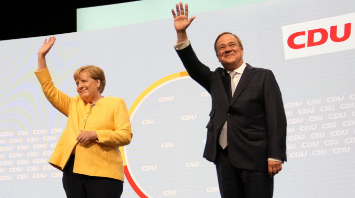 Kriza u stranci koja je dominirala Nemačkom poslednjih 16 godina - mrlja u političkom dosijeu Merkelove