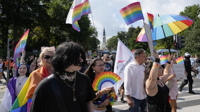 Region u Poljskoj povukao se iz anti-LGBT rezolucije, da ne bi izgubili finansiranje od EU