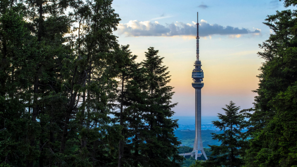 Avala spremno dočekuje Prvi maj: Uređene staze, otvoreni sadržaji i pogled koji privlači hiljade posetilaca