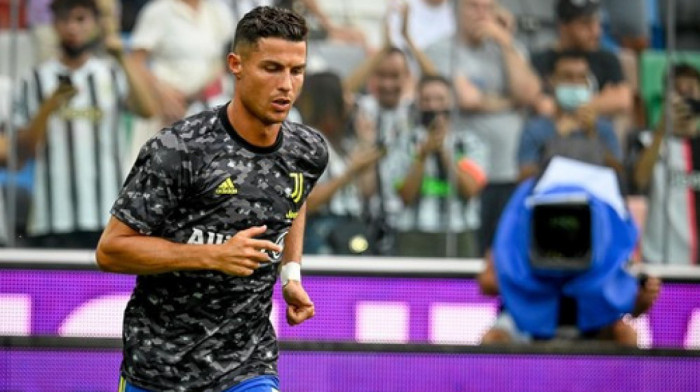 Kristijano Ronaldo zbog povrede ruke napustio trening Juventusa