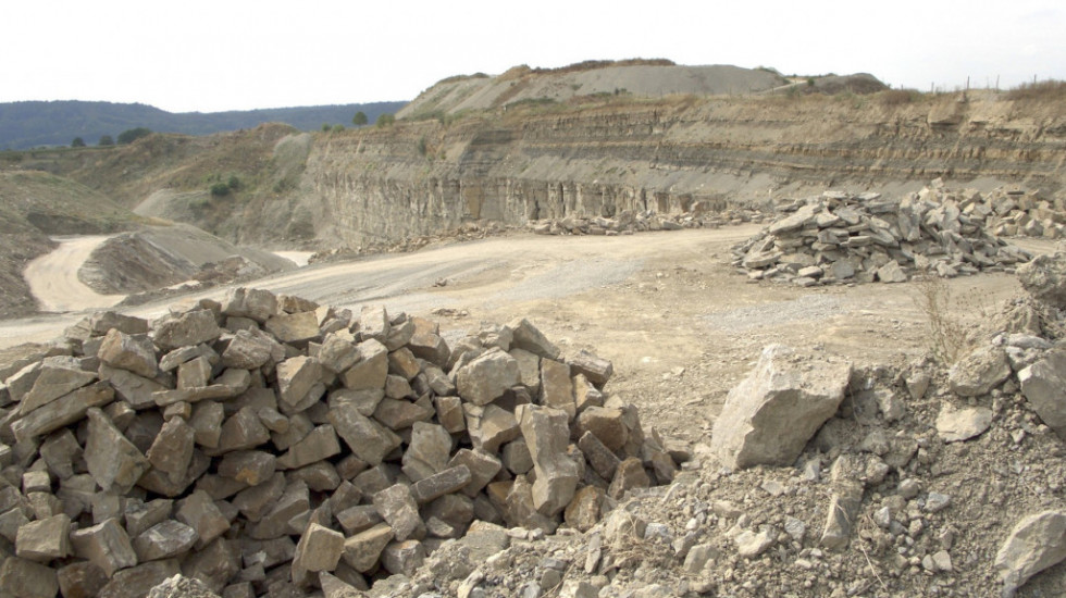 Nova uredba Vlade Srbije: Kazne za nelegalnu eksploataciju kamena i minerala veće i do 300 puta