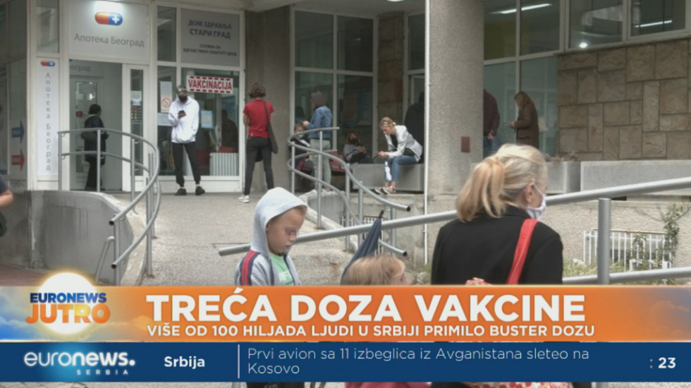 Buster vakcina u Srbiji: Treću dozu primilo više od 100.000 građana - mnogi se opredeljuju za "mešanje"