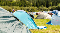 Raste potražnja za kampovima - u Srbiji ih ima 40, a godišnje ugoste više od 30.000 turista