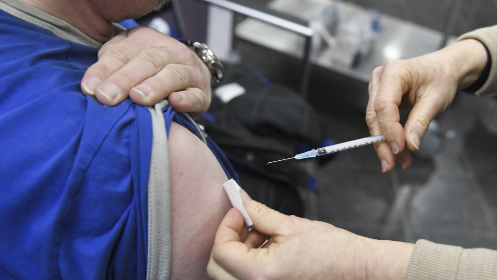 U Hrvatskoj stopa vakcinacije opada s brojem godina: Čak 46 odsto nevakcinisanih starosti od 85 do 89 godina