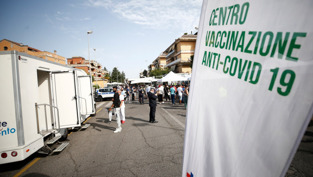 Italija preporučuje četvrtu dozu vakcine osobama sa izuzetno oslabljenim imunitetom - pod jednim uslovom