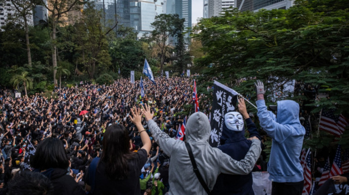 Zatvorske kazne za sedam aktivista zbog protesta u Hongkongu