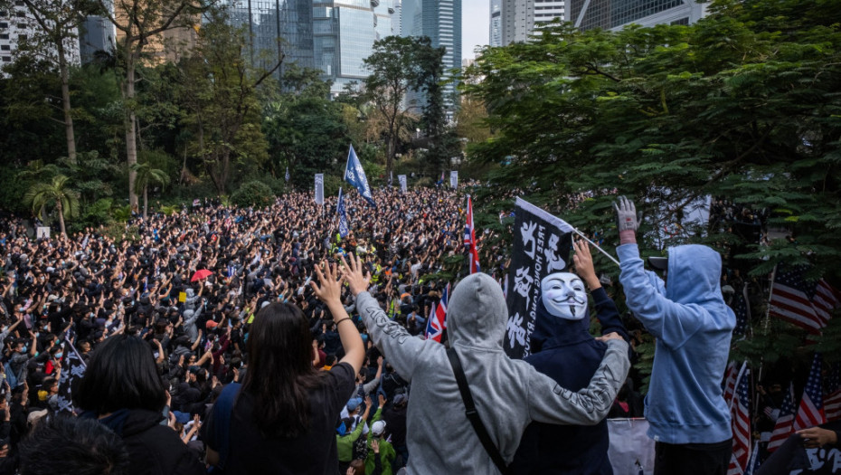 Zatvorske kazne za sedam aktivista zbog protesta u Hongkongu